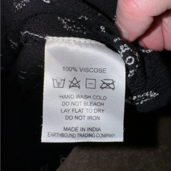 EARTHBOUND FLOUNCE SLEEVE OFF SHOULDER BOHO BLUE GEO PRINT FLOWY CROP M - Picture 12 of 12